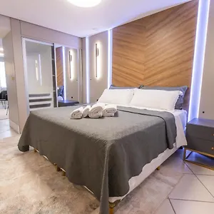 Aparthotel Delupo - Livin