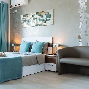 Luxury Flat 9 Near Metro Apartament