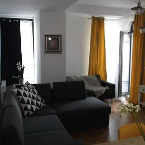 Strada Smaranda Brăescu Apartament